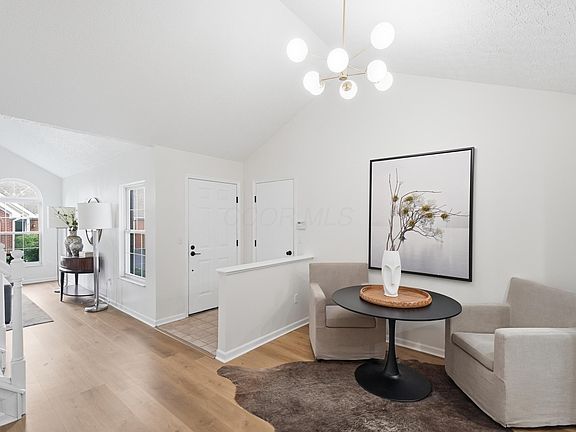5th image of 5971 Glenvillage Dr