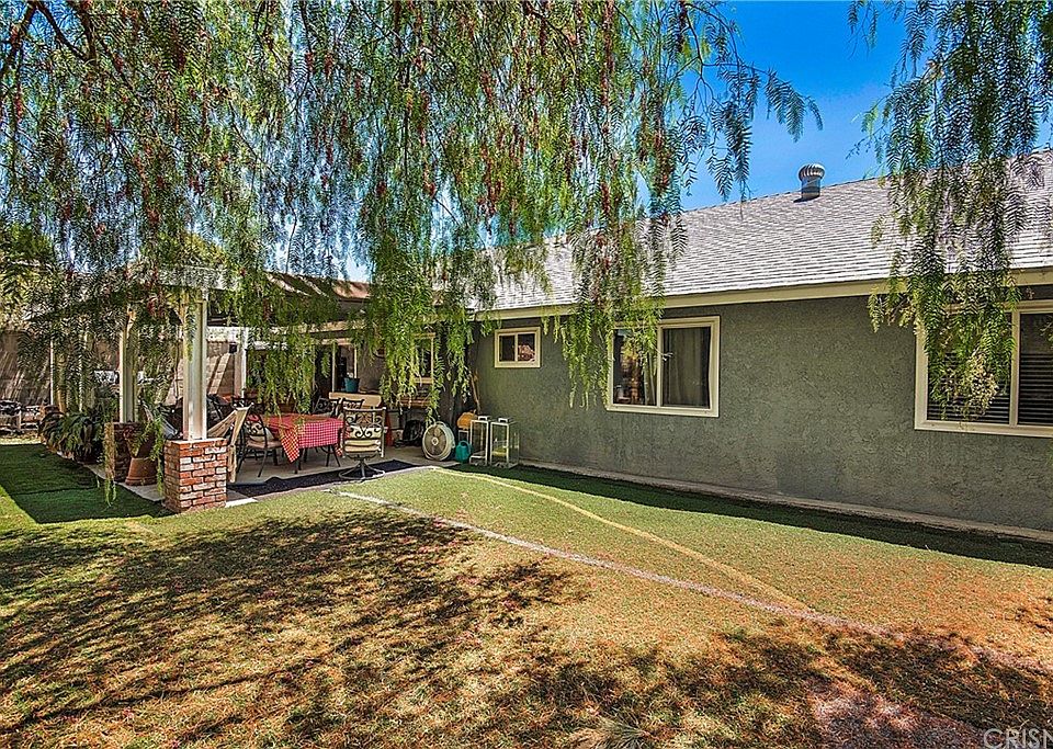 2nd image of 28247 Enderly St