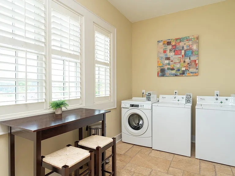 Greystone Vista Apartment Homes — Photo 11