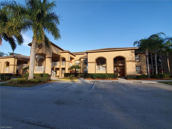 2nd image of 19981 Barletta Ln Unit 1825