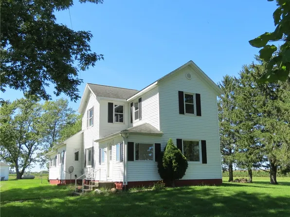 4129 Childrens Home Rd, Sidney, OH 45365