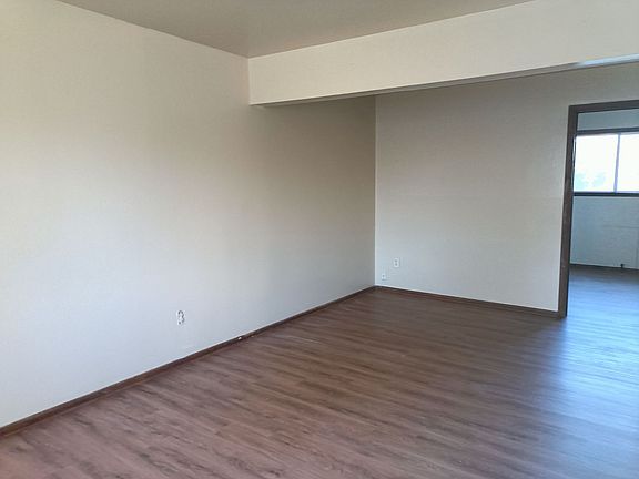 4th image of 6226 W Lawn Ave APT 3