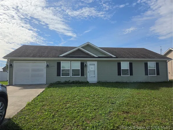1331 Nova Avenue, Scottsburg, IN 47170
