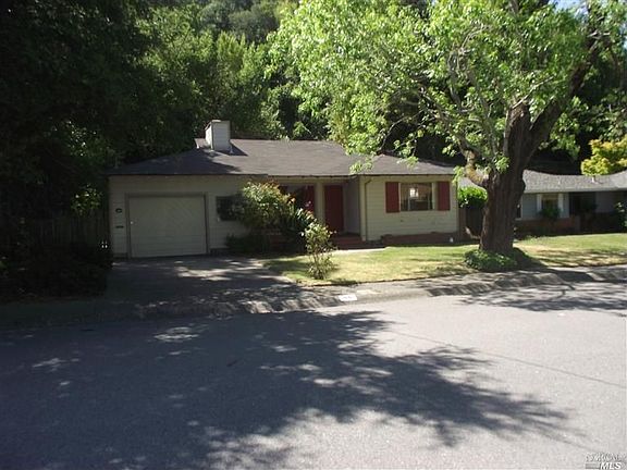 2nd image of 44 Gregory Dr