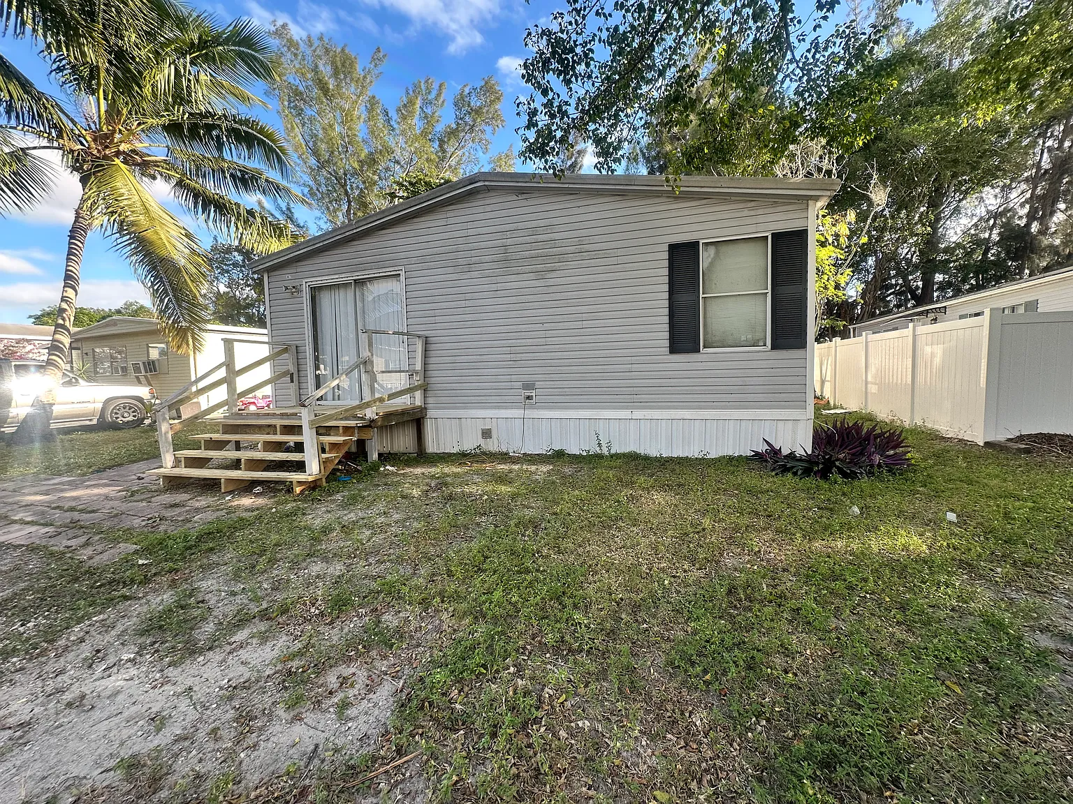 1 bed, 550 sqft, $1,350 — Photo 3