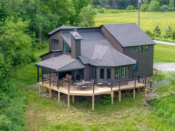 225 Thatcher Brook Road, Waterbury, VT 05677
