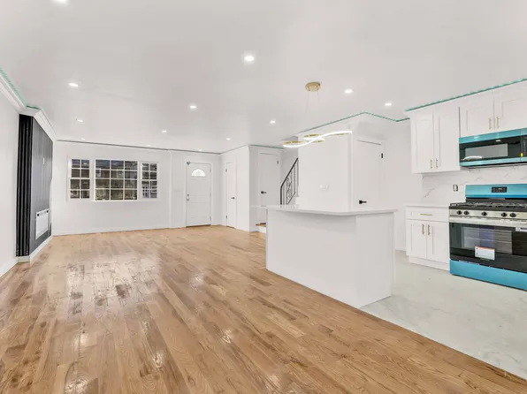 780 Hendrix Street image 1 of 25