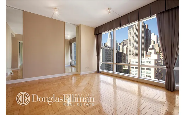 Rented by Douglas Elliman | media 27