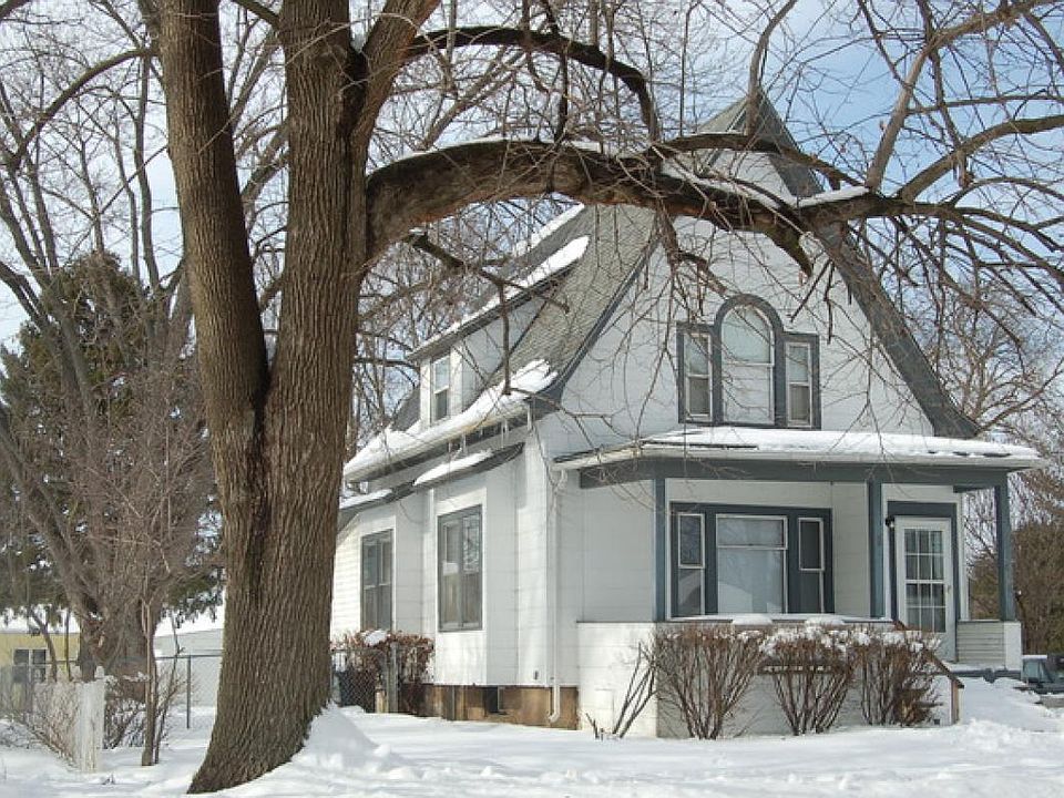 2nd image of 606 S 5th St