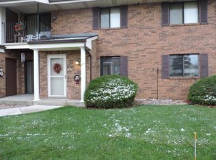 6720 Mariner Dr, Racine, WI 53406