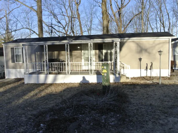 5075 Van Bibber Lake Est, Greencastle, IN 46135