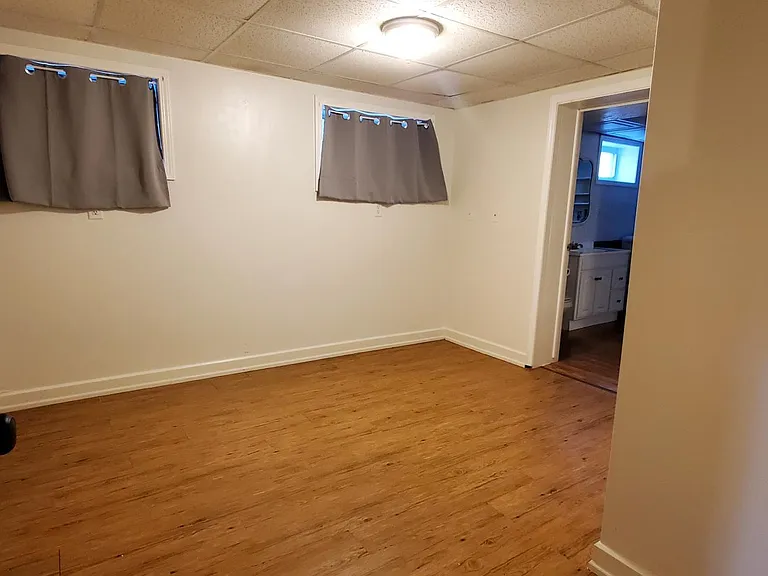 1349 Beach Dr — Photo 10