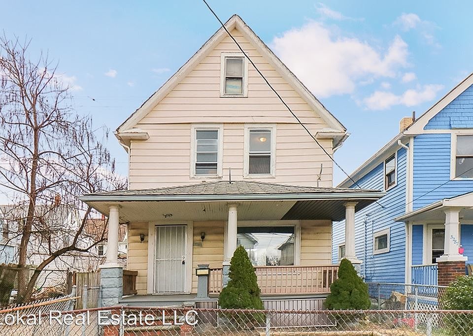 1st image of 3285 W 91st St