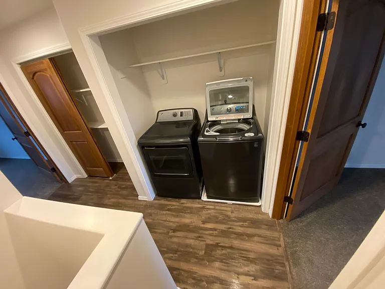 504 Thomsen Ave #504 — Photo 18