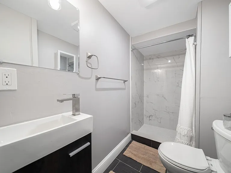 16 Mitchell St #3 — Photo 3