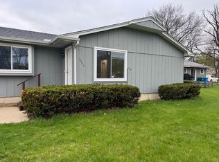 2667 Benstein Rd, Walled Lake, MI 48390