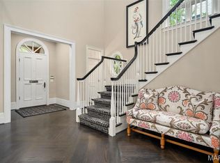 167 N Central Ave, Saint Louis, MO 63105