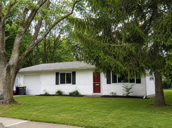 2631 Willow Dr, West Lafayette, IN 47906
