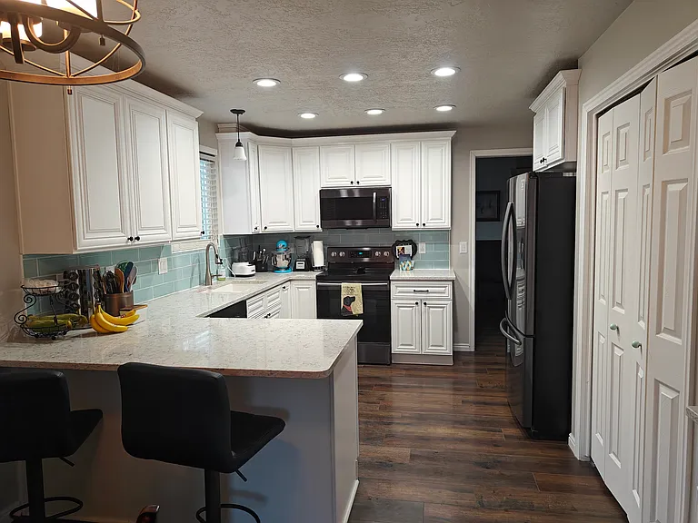87 N 1525 W — Photo 5