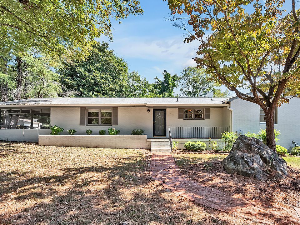 1st image of 316 Hillsboro St