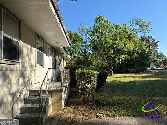 4th image of 6045 Skipperton Rd