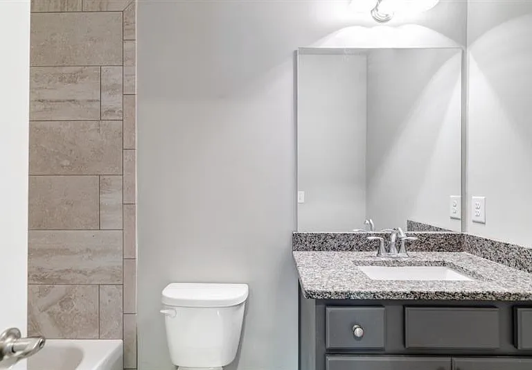 1317 Winfair Ln NE — Photo 57
