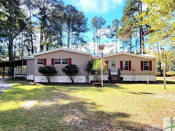 8198 119 Highway S, Ellabell, GA 31308