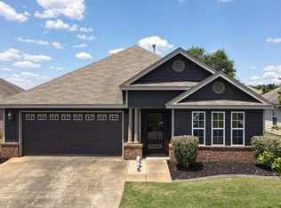 609 Thornton Pl, Prattville, AL 36066