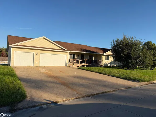 10 Hickory Cir, Albia, IA 52531