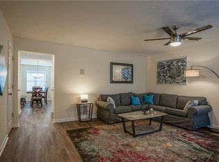 2295 Strathmoor Manor Dr, Lithonia, GA 30058