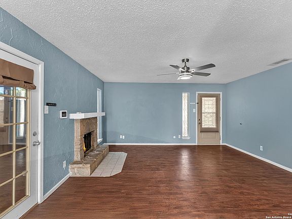 4th image of 1051 Country Club Dr M-48 #M-48