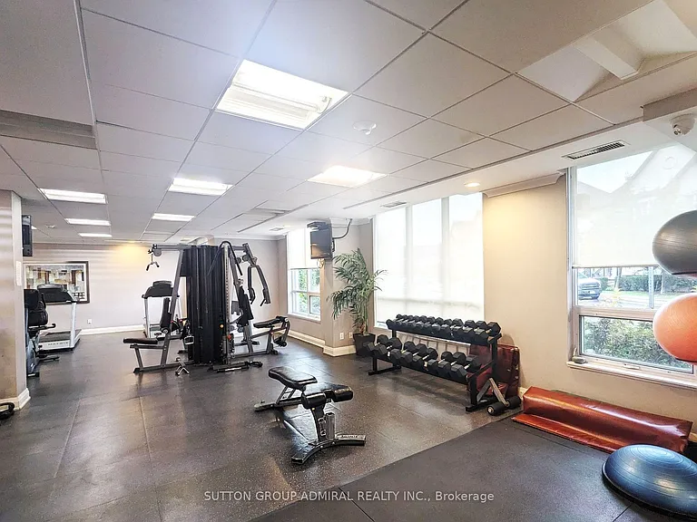 20 N Park Rd #417 — Photo 23