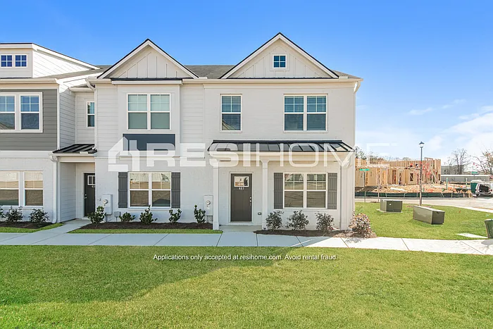 128 Milton Rd