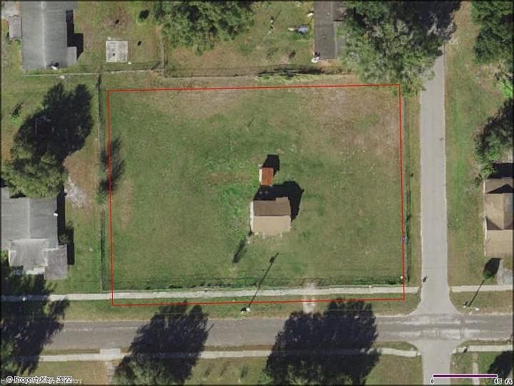 2nd image of 511 4th St E
