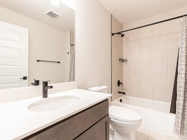 411 Ira Ave #2102 — Photo 7