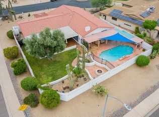 9201 N Concho Ln, Phoenix, AZ 85028