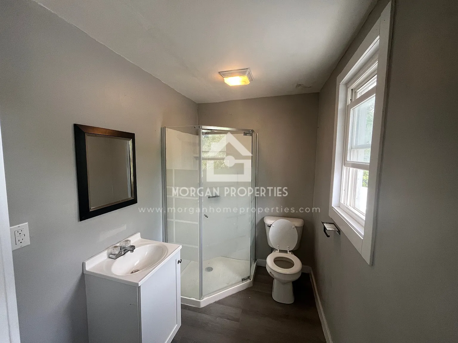 2208 Hendricks - 3 — Photo 4