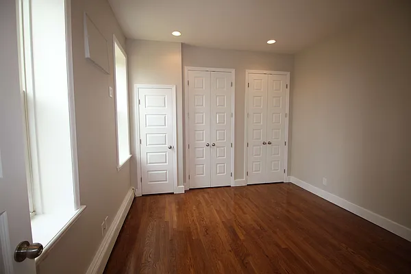 Rented by Brooklyn Real Inc | media 9