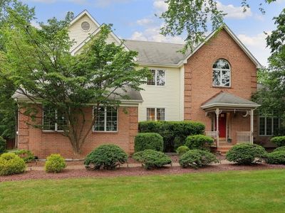 16 Van Deripe Rd, Hillsborough, NJ, 08844
