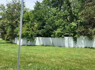 56435 Oak Rd, South Bend, IN 46619