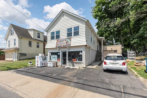 272 Laurence Pkwy #A Photo 1 272 Laurence Pkwy #A Photo 1