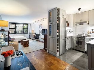 130 E 18th St APT 3-L, Manhattan, NY