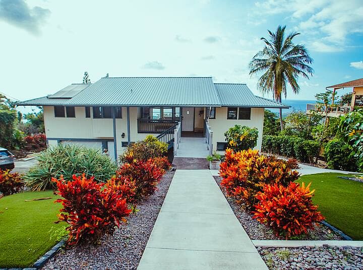 entrance to the front door