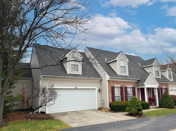 294 Lazelle Place Ln, Lewis Center, OH 43035