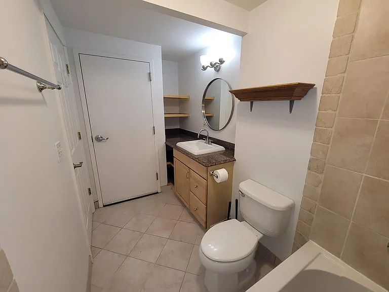 1221 N Dearborn St #807 — Photo 17