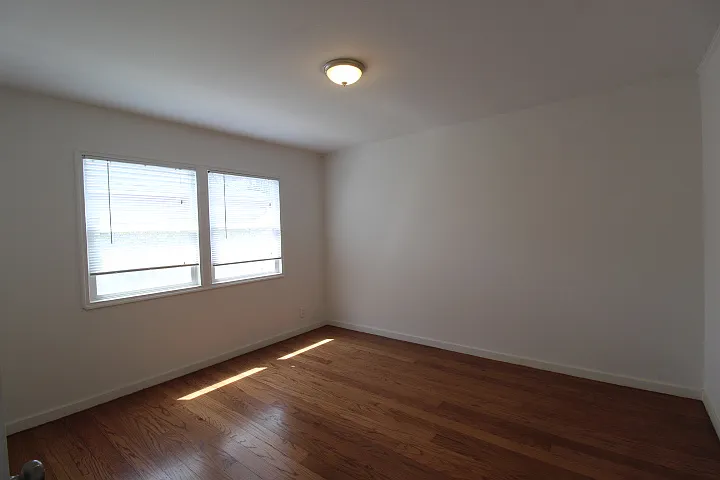 815 Central Ave #B — Photo 5