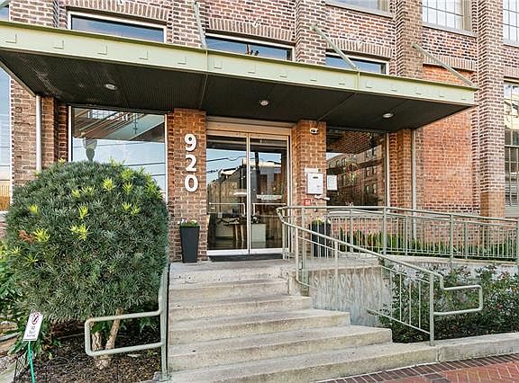 2nd image of 920 Poeyfarre St APT 344
