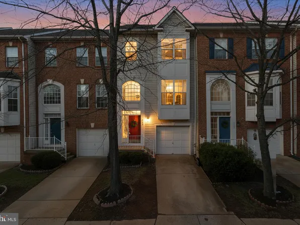 4126 Grover Glen Ct, Fairfax, VA 22030