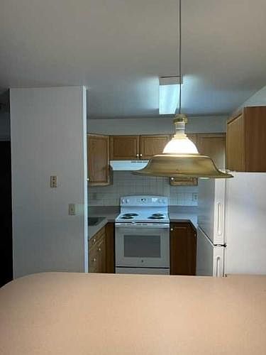 1st image of 9 Kirchner Ave APT 2