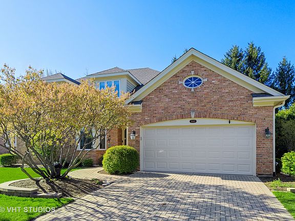 2nd image of 840 Pinegrove Ct
